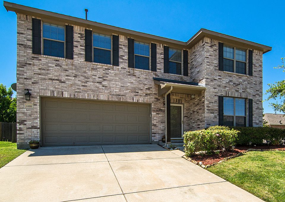 1st image of 4400 Padre Ct