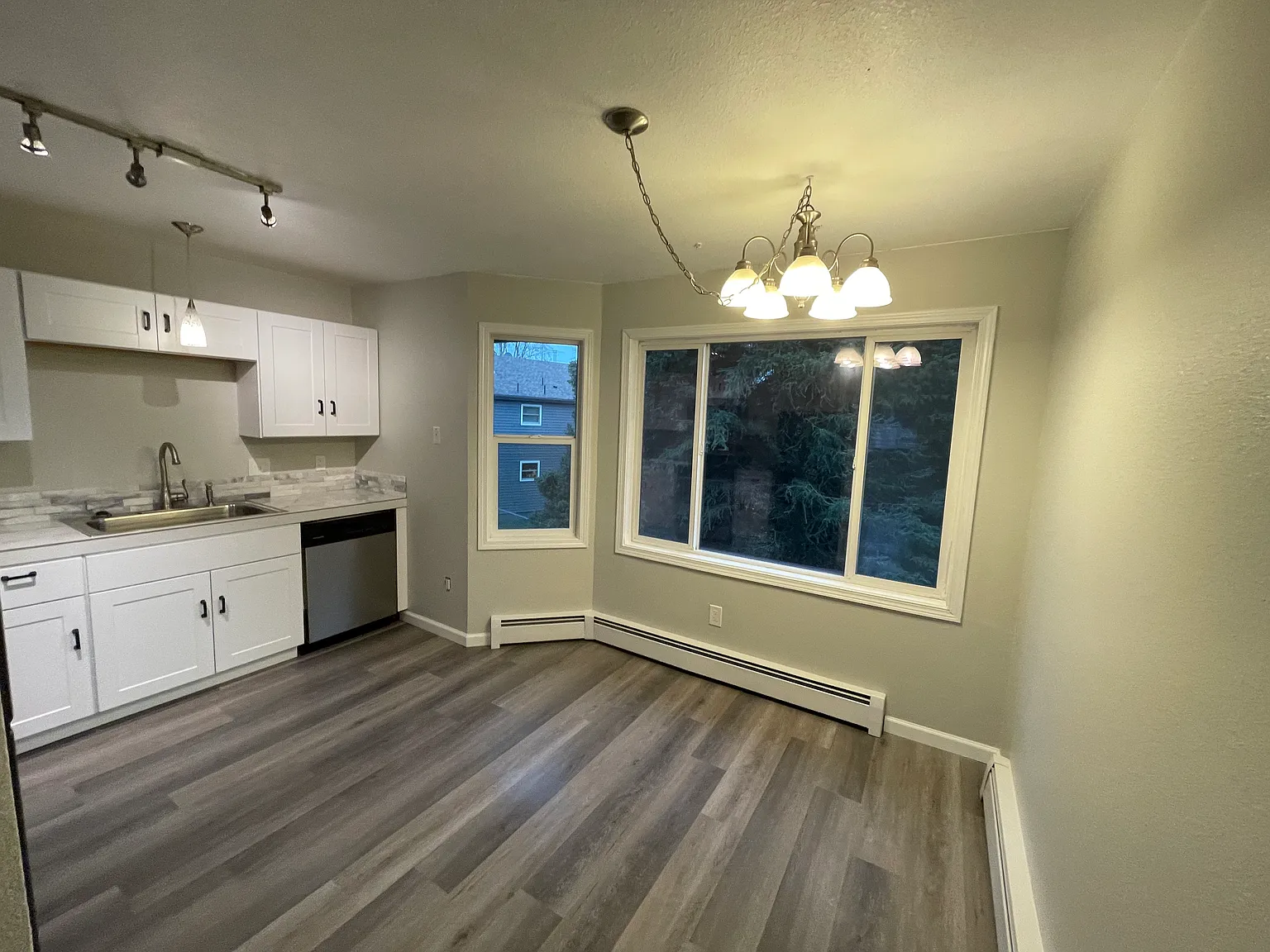 2 bed, 750 sqft, $1,650 — Photo 4