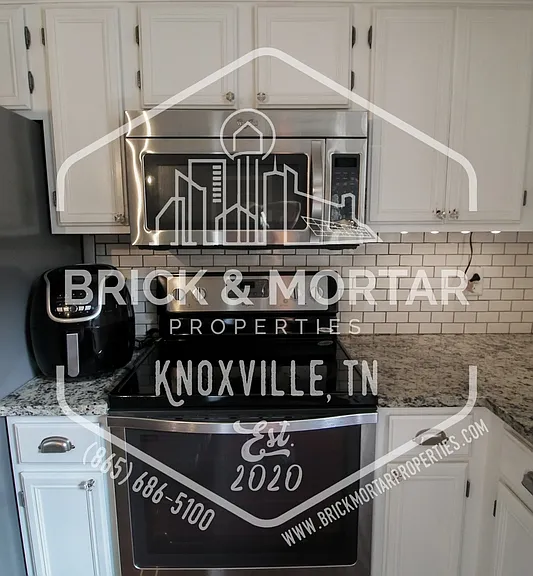 808 Pioneer Dr — Photo 18