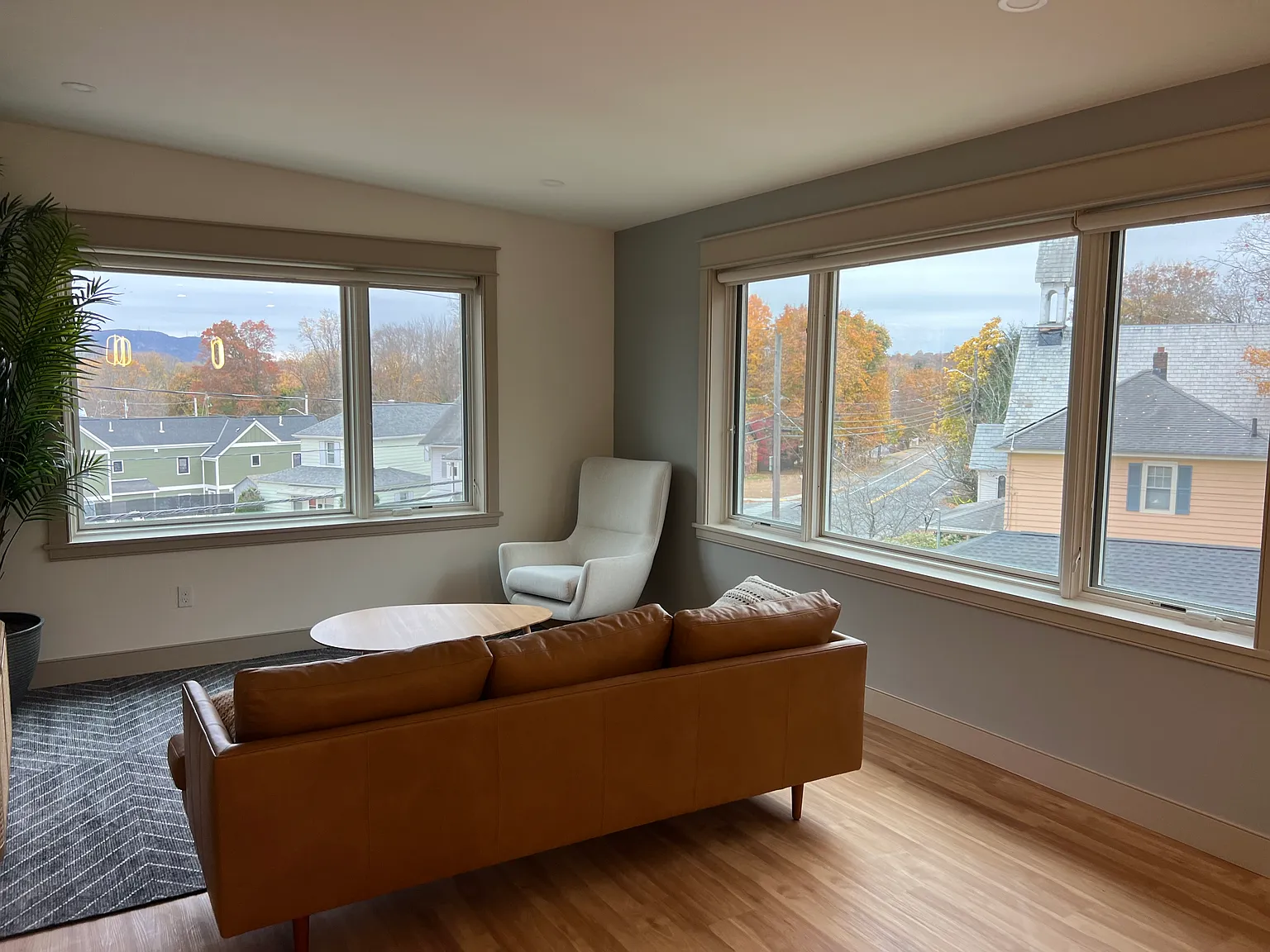 1 bed, 658 sqft, $2,450 — Photo 4