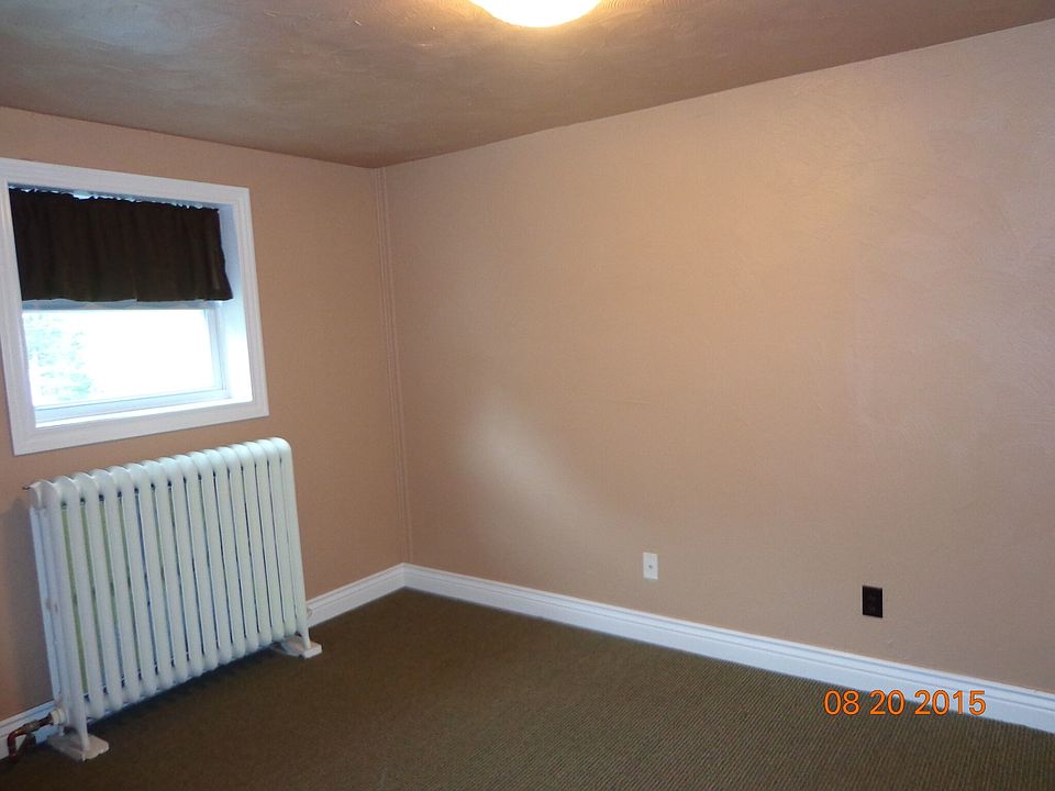 bedroom1