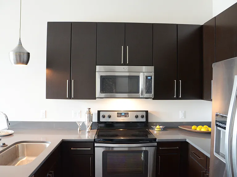 Edge on North — Photo 14