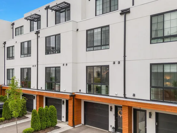 533 E Harrison Ave Unit 9, Royal Oak, MI 48067