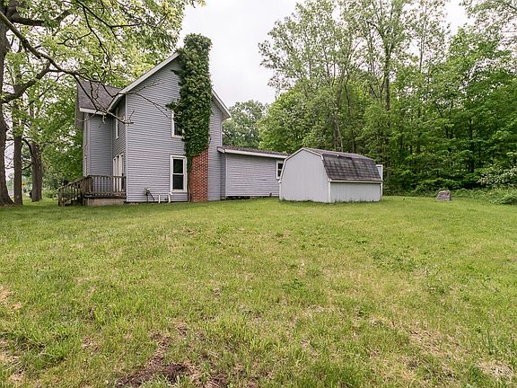 5th image of 13062 Grand River Dr SE