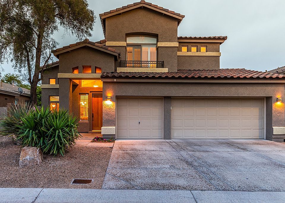 1st image of 4851 E Eden Dr