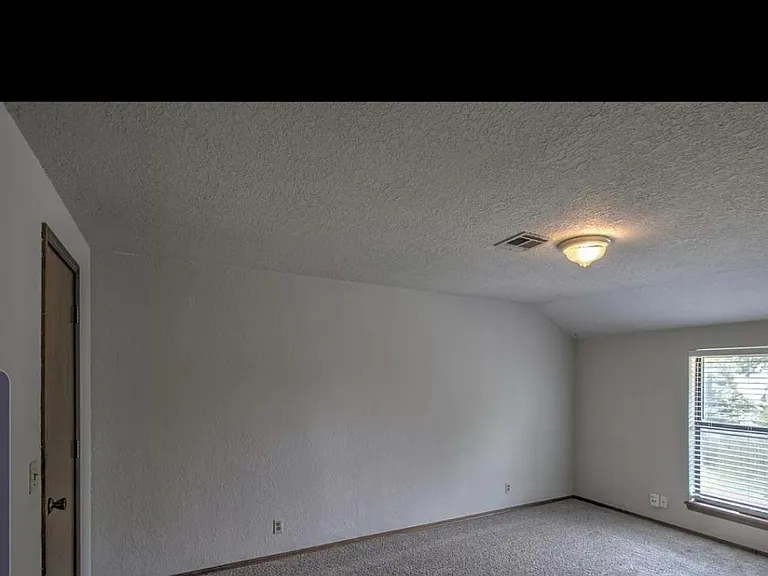 8817 S 71st East Ave — Photo 9
