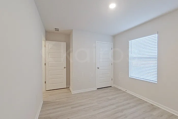 261 Monarch Ln — Photo 10