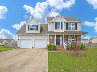 60 Lenoir Dr, Spring Lake, NC 28390