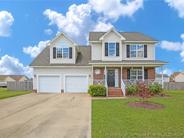 60 Lenoir Dr, Spring Lake, NC 28390