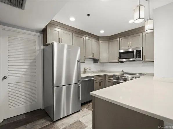 1633 Washington Boulevard #6A, Stamford, CT 06902