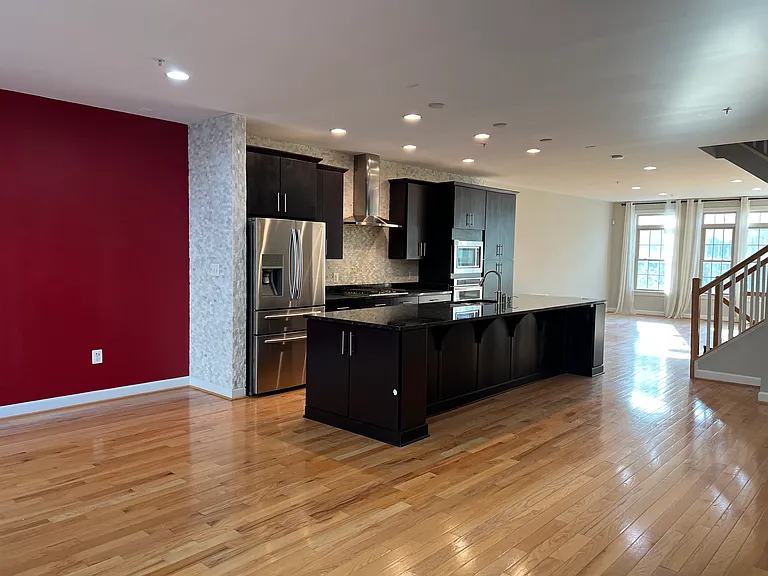 7447 Burnside Way — Photo 9