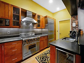 Sold by Hudson Place Realty