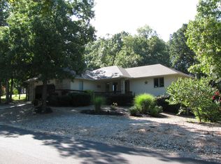19 Dunvegan Dr, Bella Vista, AR 72715