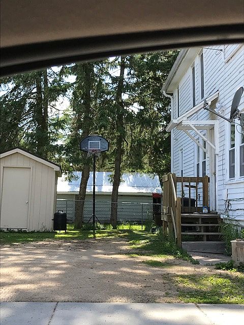 2nd image of 237 S Andrews St