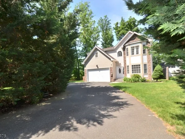 2925 N Wood Ave, Linden City, NJ 07036