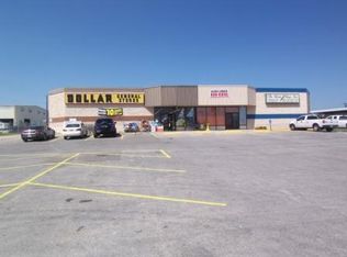 1250 Nueces St, George West, TX 78022