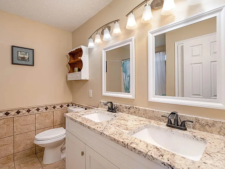 10510 Plantain Ct — Photo 6