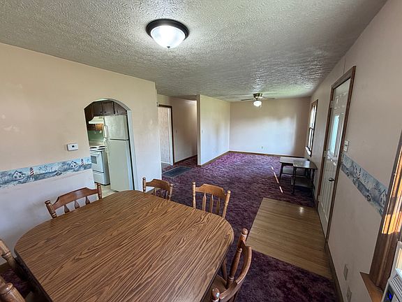 5th image of 970 Burdette Addition Dr
