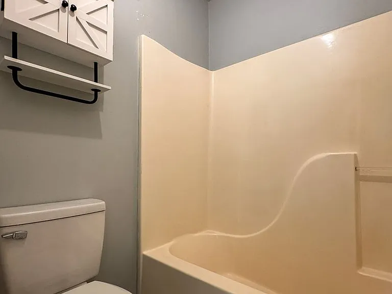 572 Woodwind Dr — Photo 22