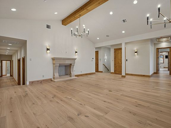 3rd image of 16 Catalonia Dr