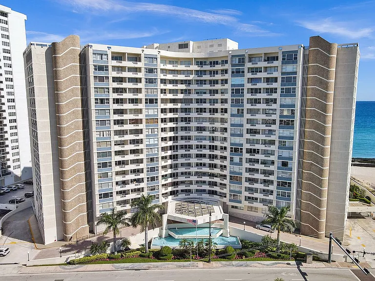 3180 S Ocean Dr #1504 — Photo 27