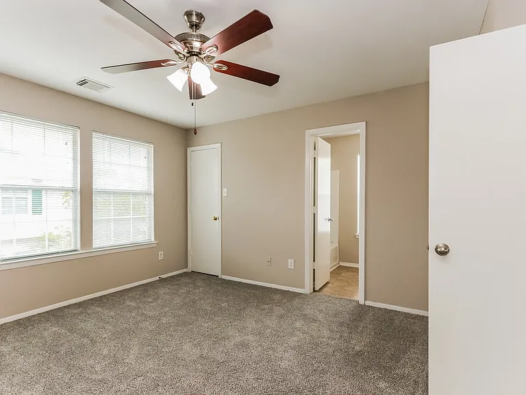 1671 Nichole Woods Dr — Photo 10