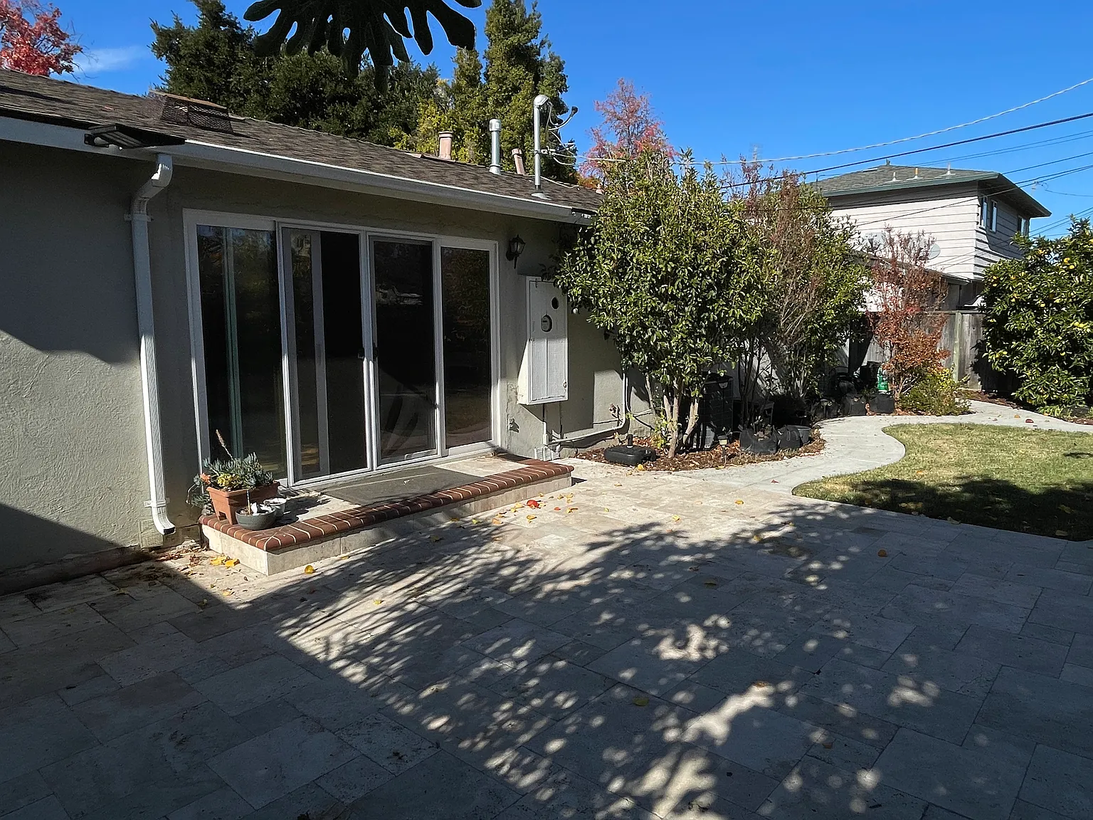 3 bed, 1226 sqft, $4,500 — Photo 3