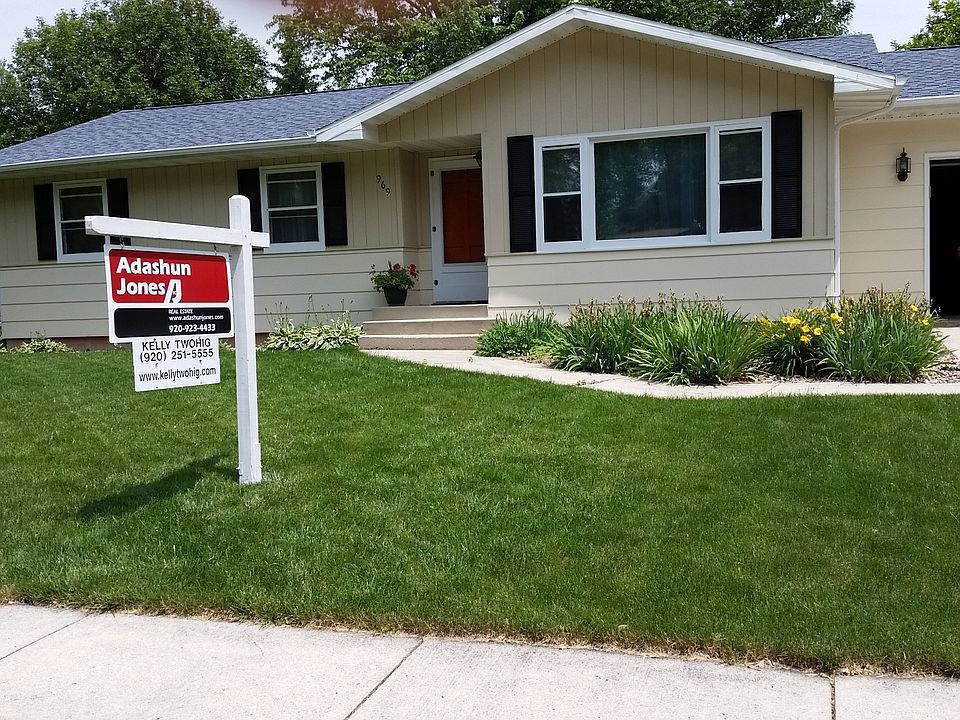 1st image of 969 Meadow Ln