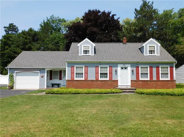 30 Deville Dr, Rochester, NY 14612