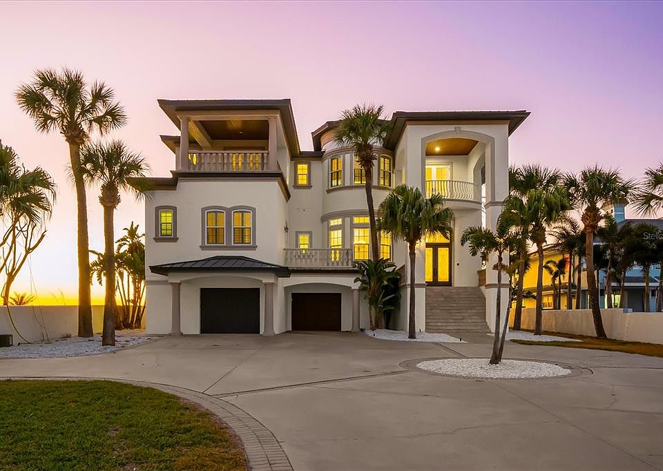 1st image of 960 GULF BOULEVARD