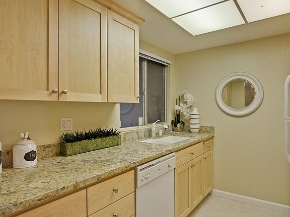 4th image of 831 W California Ave Unit M