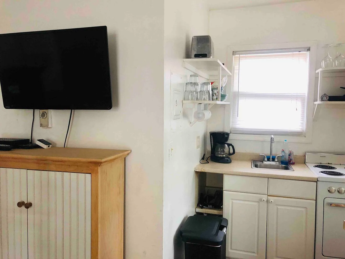2 bed, $1,750 — Photo 2