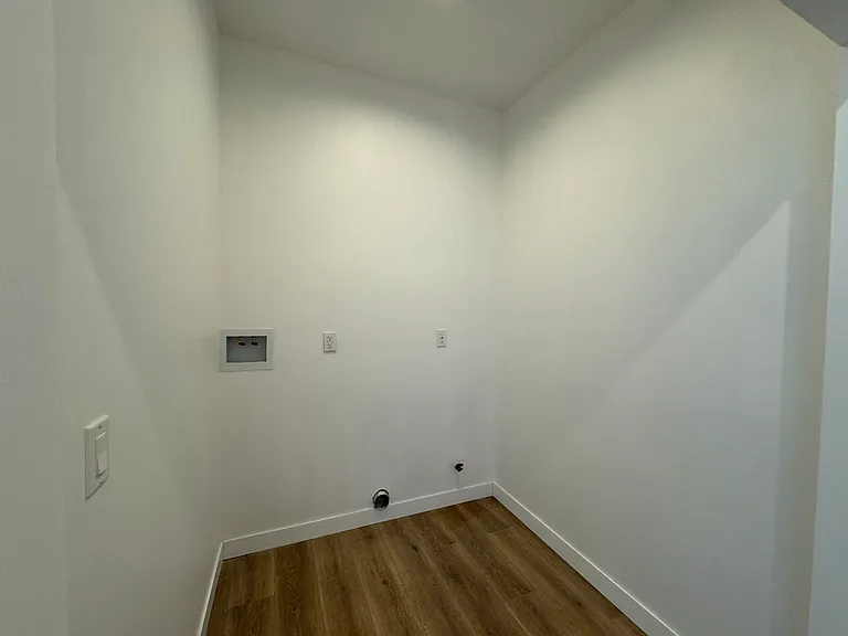 2822 Wall Ave — Photo 21