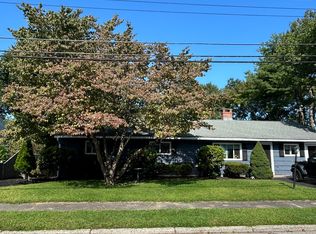 20 Miriam Rd, Waltham, MA 02451