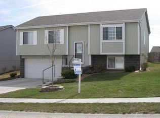 19061 T St, Omaha, NE 68135