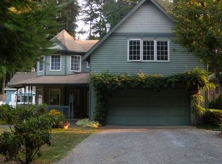 619 NE 200th St, Seattle, WA 98155