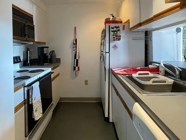 1601 Spring Garden St #510 — Photo 3