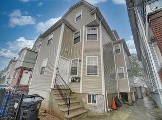 4648 Halstead St, Newark, NJ 07106