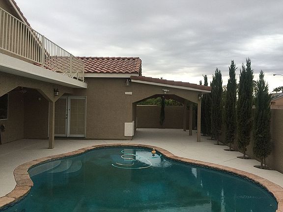 2nd image of 6147 Dawn View Ln