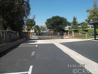 3rd image of 901 Golden Springs Dr Unit D8