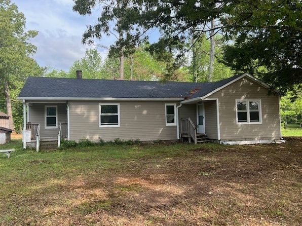 1270 Taylor Rd, Manchester, TN 37355