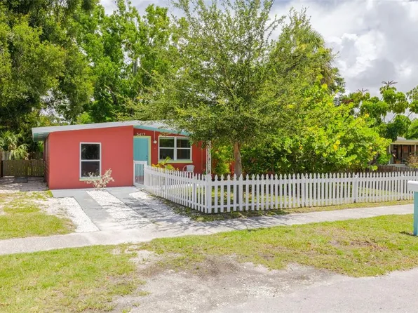 5417 14th Ave S, Gulfport, FL 33707