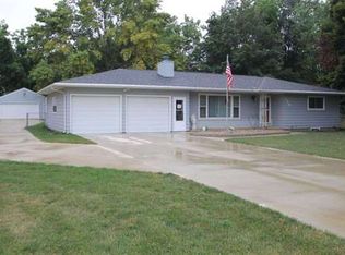 129 Lichty Blvd, Waterloo, IA 50701