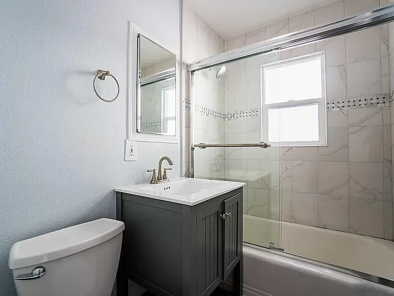 1458 Hopkins St #4 — Photo 7