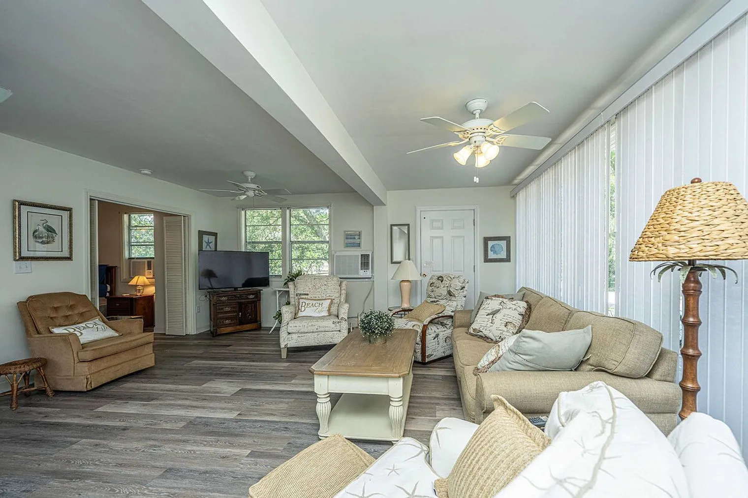 1 bed, 1.0 bath, $9,883 — Photo 1