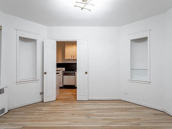 3rd image of 520 E 90th St APT 1A