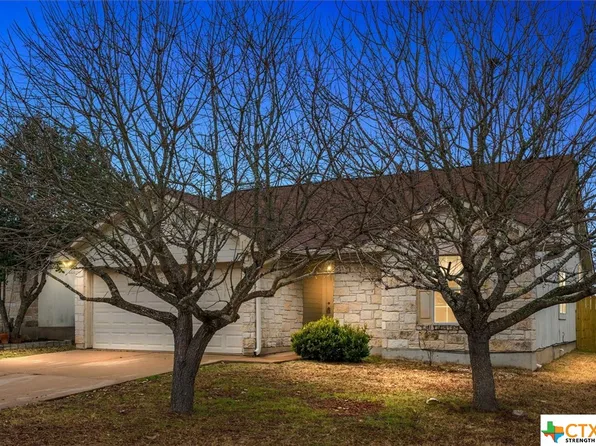 235 Summerside Ave, Lockhart, TX 78644