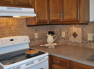 5259 Shaddowfax Dr, Kernersville, NC 27284