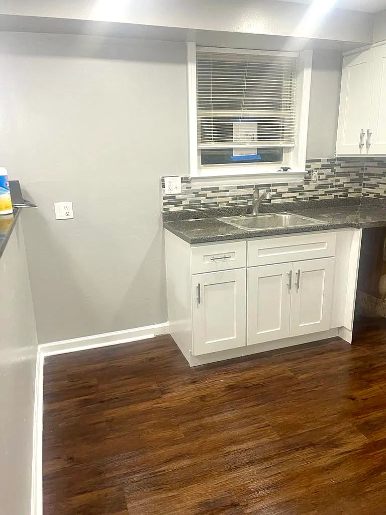 2 bed, 1770 sqft, $1,650 — Photo 2
