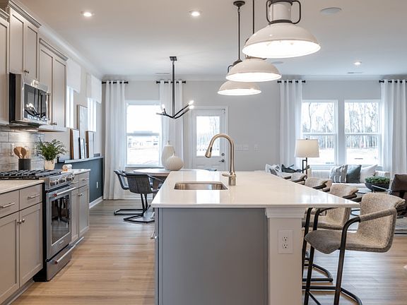 Open Concept Living, Perfect for Entertaining